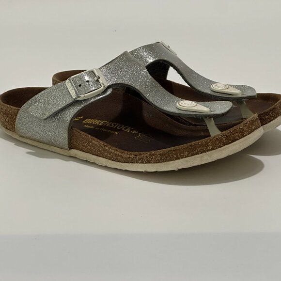 Birkenstock Gizeh Sandal - Kids' US 2 - 2.5 - Silver Glitter VERY GOOD CONDITION - Picture 4 of 9